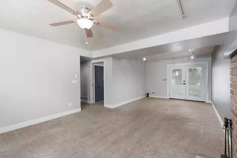 Living - 275 E 400 N, Parowan, UT 84761 photo 4 of 4