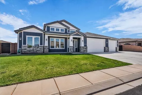 3699 W 2830 S, Hurricane, UT 84737