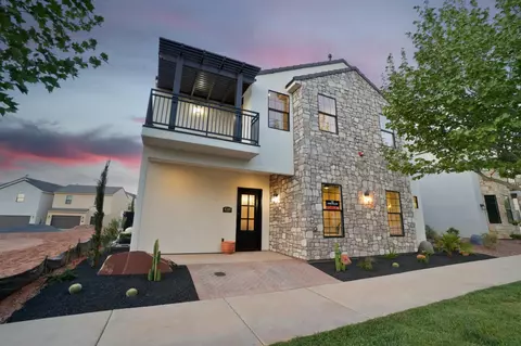 4346 W Canterbury Rd, Hurricane, UT 84737