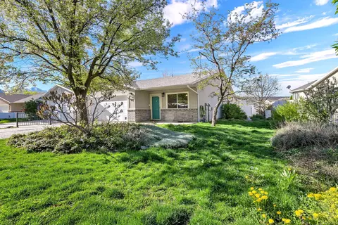 339 E 1900 N, North Ogden, UT 84414