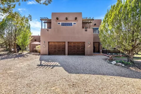 693 N Pinion Hills Dr, Dammeron Valley, UT 84783
