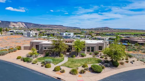 4976 N Mesquite Dr, Saint George, UT 84770