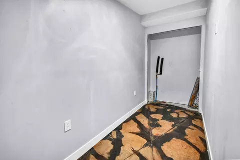 Entry Way - 195 S 200 E, Monroe, UT 84754 photo 3 of 3
