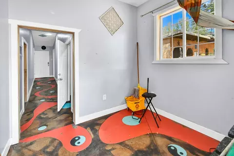 Entry Way - 195 S 200 E, Monroe, UT 84754 photo 2 of 3