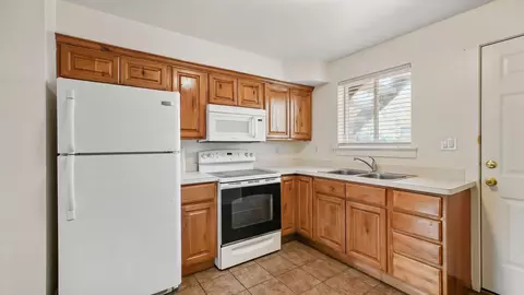 225 W 1030 N, Orem, UT 84058 photo 10