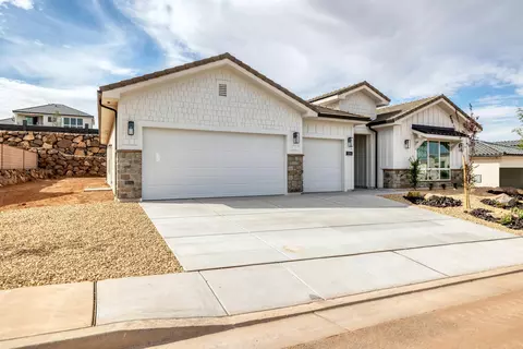 Exterior - 1284 E Andromeda St, Washington, UT 84780 photo 2 of 5