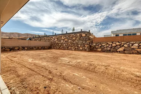 Exterior - 1284 E Andromeda St, Washington, UT 84780 photo 5 of 5