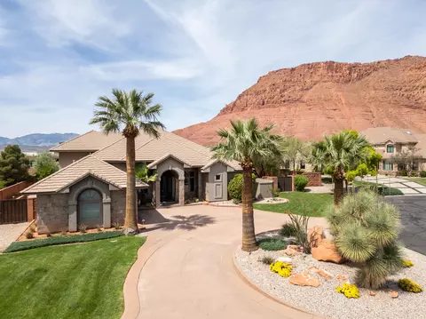 307 N Painted Hills Dr, Ivins, UT 84738