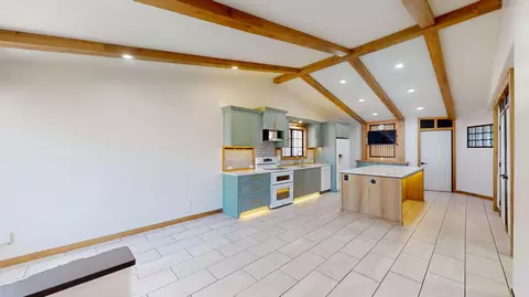 Kitchen - 320 E 2100 North Cir, Cedar City, UT 84721 photo 5 of 7