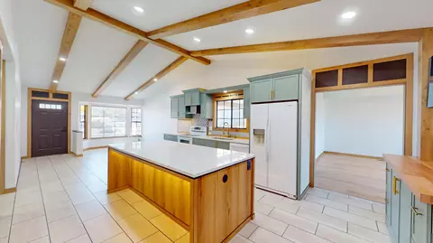 Kitchen - 320 E 2100 North Cir, Cedar City, UT 84721 photo 1 of 7