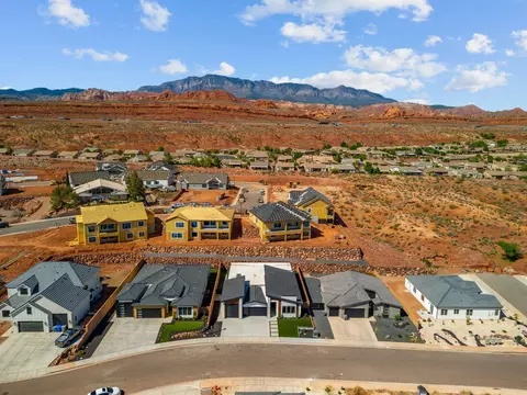 View/Area - 2885 E View Pointe Dr, Washington, UT 84780 photo 5 of 9