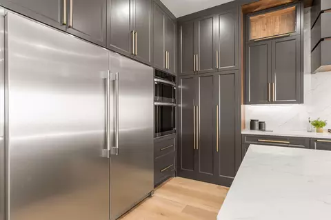 Kitchen - 2885 E View Pointe Dr, Washington, UT 84780 photo 3 of 9