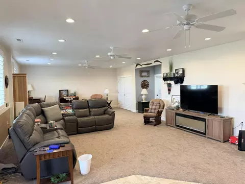 Living - 995 S 230 E, Panguitch, UT 84759 photo 7 of 7