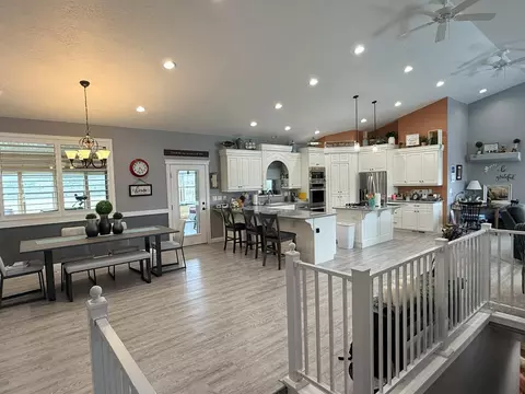 Kitchen - 995 S 230 E, Panguitch, UT 84759 photo 3 of 3