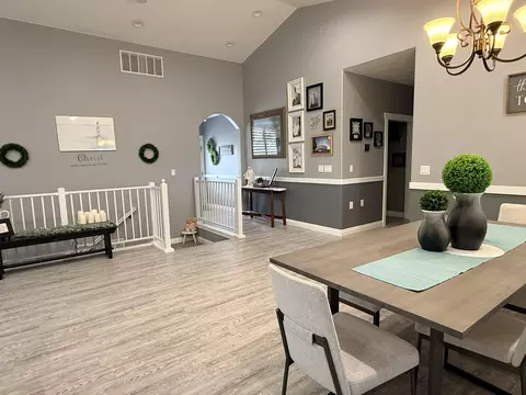 Entry Way - 995 S 230 E, Panguitch, UT 84759 photo 2 of 4