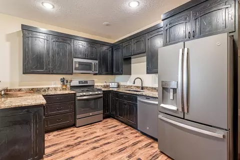 Kitchen - 169 E 100 N, Newcastle, UT 84756 photo 10 of 11