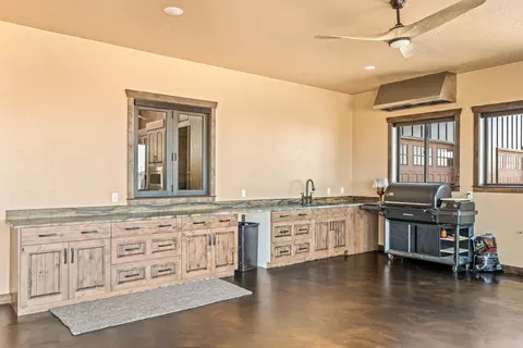 Kitchen - 169 E 100 N, Newcastle, UT 84756 photo 8 of 11