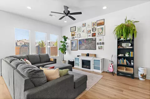 Living - 2690 Rain Tree St, Saint George, UT 84790 photo 1 of 1
