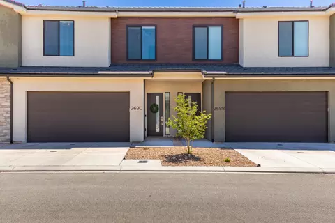 Exterior - 2690 Rain Tree St, Saint George, UT 84790 photo 2 of 9