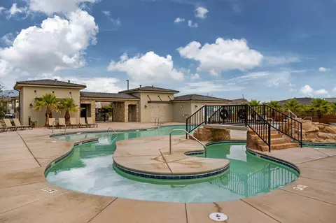 Exterior - 2690 Rain Tree St, Saint George, UT 84790 photo 9 of 9