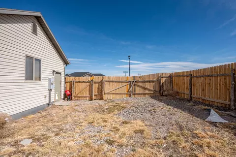 Exterior - 2192 E Saddleback View Dr, Enoch, UT 84721 photo 9 of 9