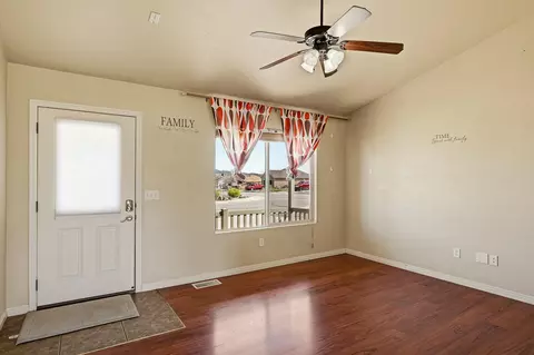 Living - 2192 E Saddleback View Dr, Enoch, UT 84721 photo 1 of 4