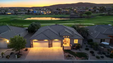 1109 N Ventana Dr, Washington, UT 84780