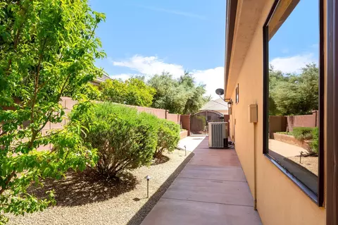Exterior - 997 E 4430 S, Washington, UT 84780 photo 12 of 25