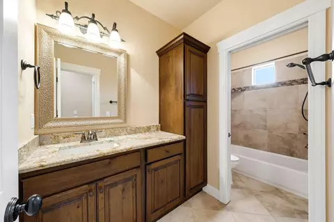Bath - 997 E 4430 S, Washington, UT 84780 photo 5 of 6