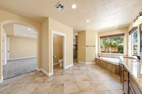Entry Way - 997 E 4430 S, Washington, UT 84780 photo 3 of 4