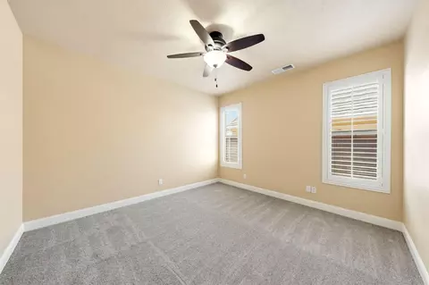 Bedroom - 997 E 4430 S, Washington, UT 84780 photo 2 of 5