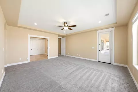 Living - 997 E 4430 S, Washington, UT 84780 photo 6 of 6