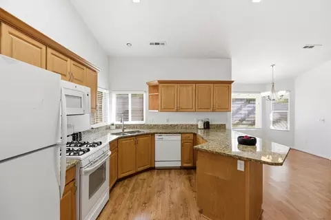 Kitchen - 180 N Eclipse Dr, Saint George, UT 84770 photo 1 of 3
