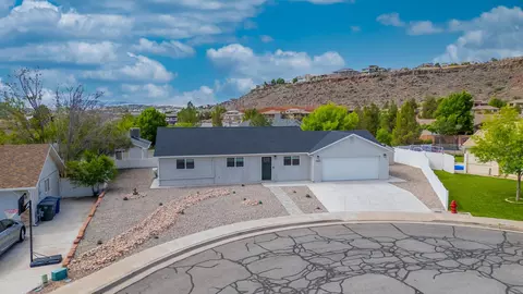 1908 E 40 South Cir, Saint George, UT 84790