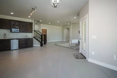 Living - 1288 E Silver Shadows Dr, Washington, UT 84780 photo 5 of 5