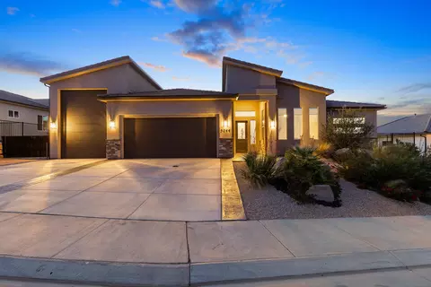 3044 W Sesia Way, Saint George, UT 84770