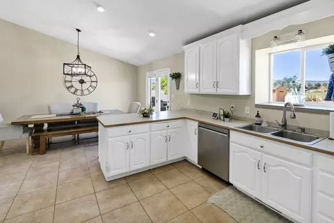 Kitchen - 75 E 100 S, Central Valley, UT 84754 photo 3 of 3