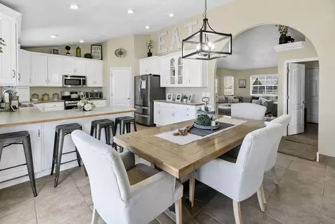 Dining - 75 E 100 S, Central Valley, UT 84754 photo 2 of 2