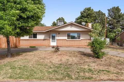 250 N 200 W, Washington, UT 84780