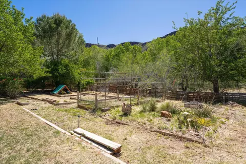 Exterior - 58 E Mcgregor Pl, Gunlock, UT 84733 photo 3 of 7