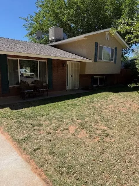 58 E Mcgregor Pl, Gunlock, UT 84733