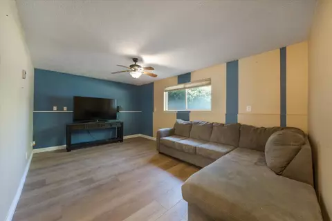 Living - 58 E Mcgregor Pl, Gunlock, UT 84733 photo 4 of 4
