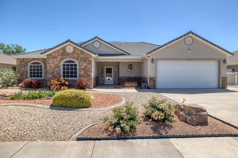 633 W 375 S, Hurricane, UT 84737