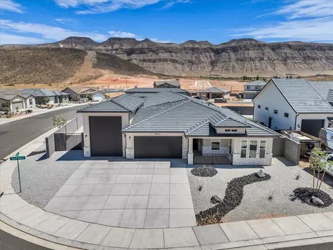 3935 S 2160 W, Hurricane, UT 84737