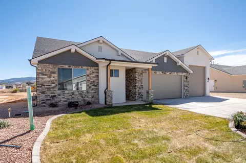 Exterior - 4978 N 75 E, Enoch, UT 84721 photo 8 of 9