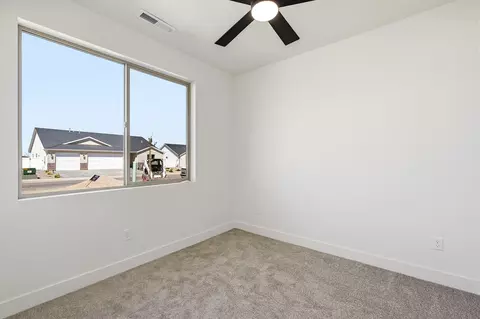 Bedroom - 4978 N 75 E, Enoch, UT 84721 photo 5 of 5