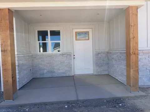 Exterior - 4984 N 75 E, Enoch, UT 84721 photo 6 of 8