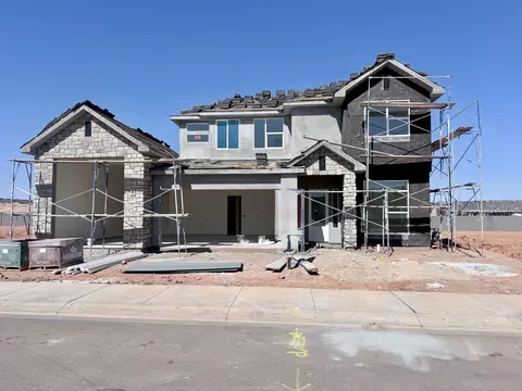 4758 S Woodrow Ln, Washington, UT 84780