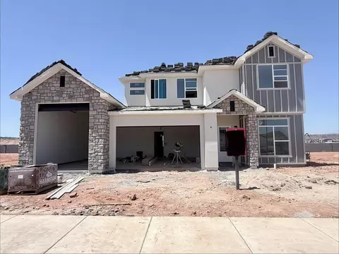 4758 S Woodrow Ln, Washington, UT 84780