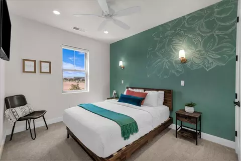Bedroom - 1181 E Farmhouse Dr, Washington, UT 84780 photo 2 of 5